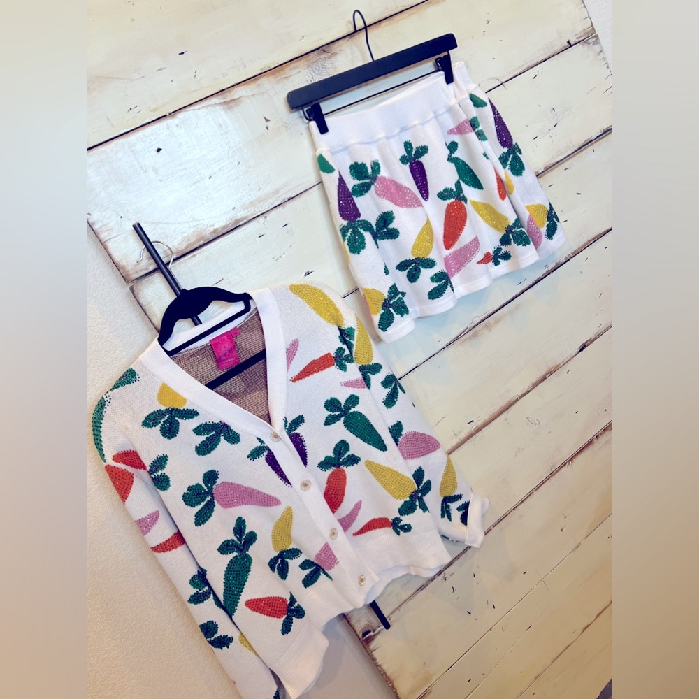 Queen of Sparkles carrot skirt (worn once!)